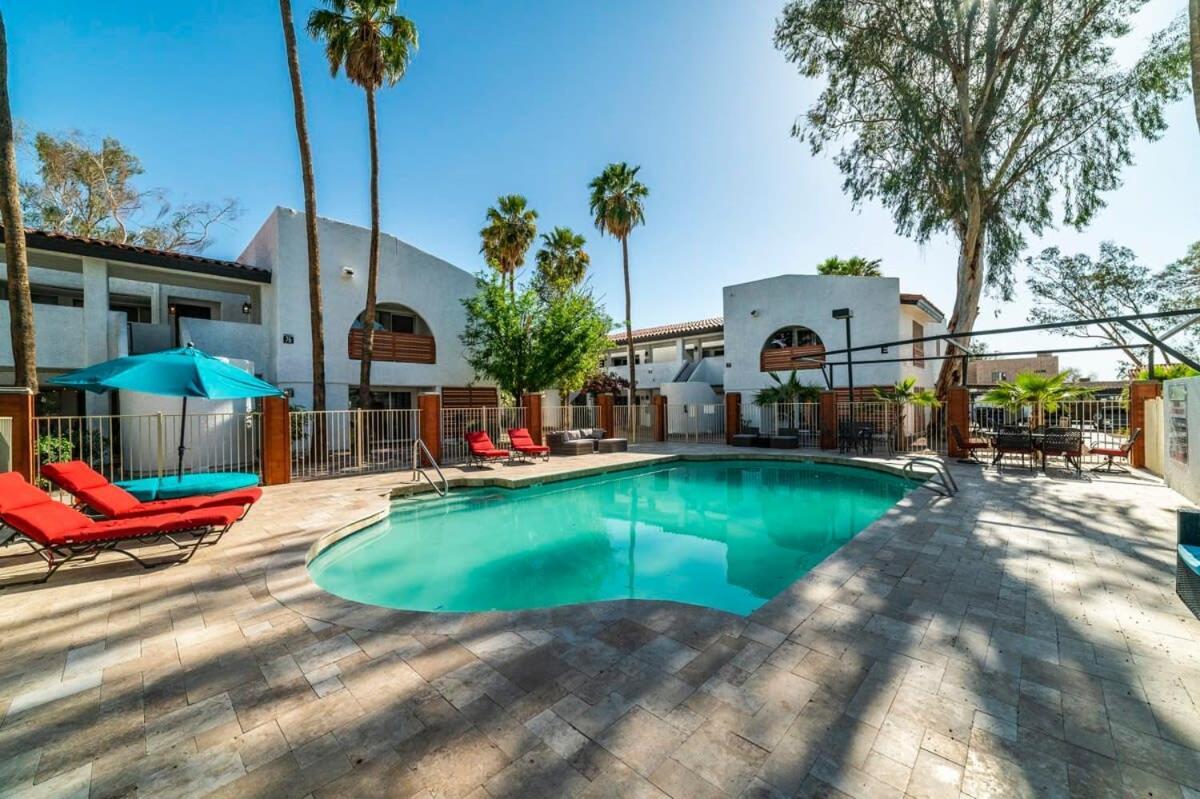 33 Avenida Pool View Studio New To Market Avenida King Bed Ds Casa Grande Kültér fotó